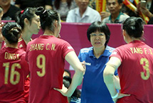 中国女排征战2016年世界女排大奖赛　　2016年世界女排大奖赛于北京时间6月3日至7月10日进行。中国女排作为第一档球队，分别参加宁波北仑站、澳门站和香港站的预赛。中国女排取得了前两站冠军和香港站亚军，在总决赛中，中国队小组赛两战皆负，最终3-0战胜泰国队，获得第五名。【详细】中国女排|大奖赛|奥运|体育