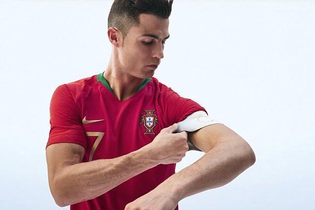 葡萄牙推出世界杯球衣，包含欧洲杯冠军元素